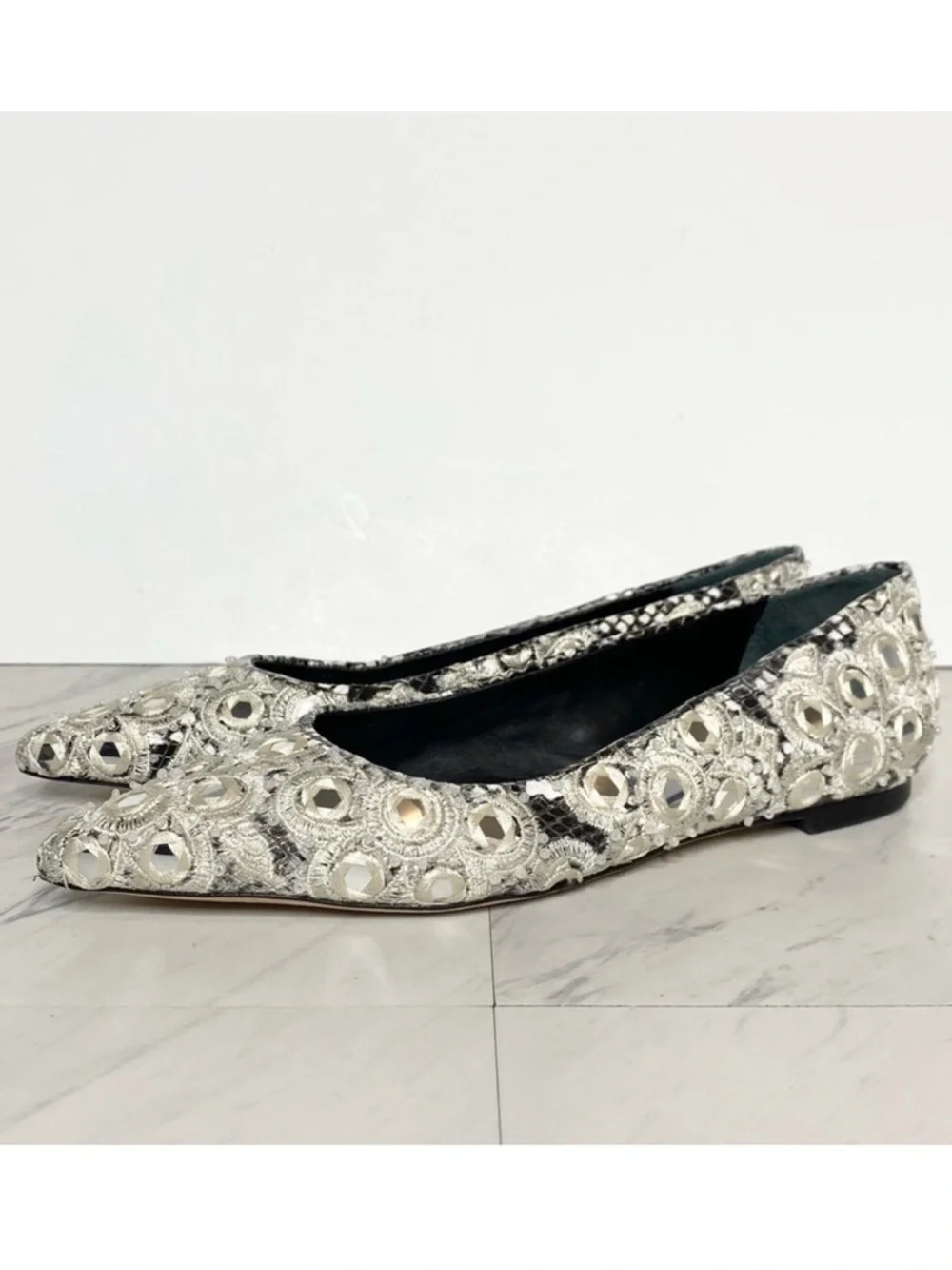 New! Tory Burch Yasmin White Embroidered Pointed Toe Flat 5